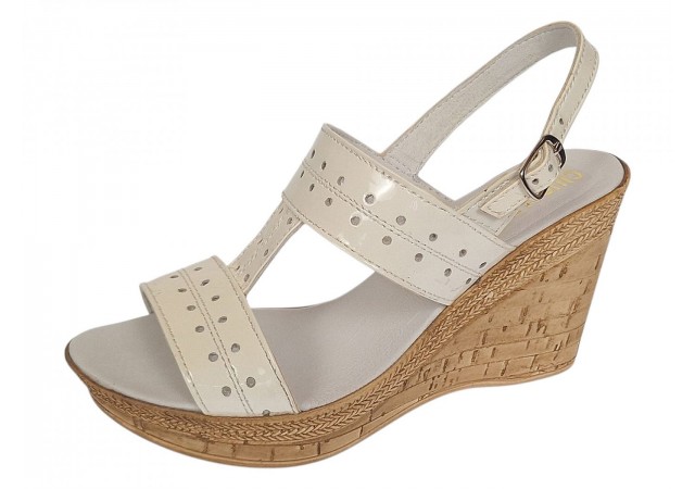 Sandale dama din piele naturala lac, culoare bej, platforme de 8 cm  - S46BEJLAC8